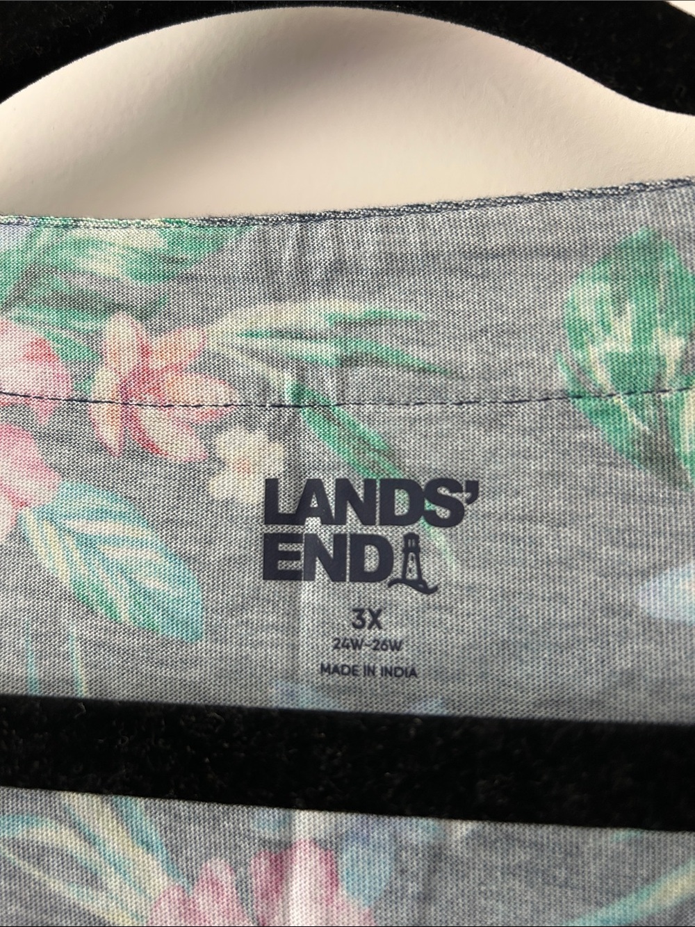 Lands' End Navy Tropical Floral V-Neck Sleeveless Tunic - Picture 2 of 3